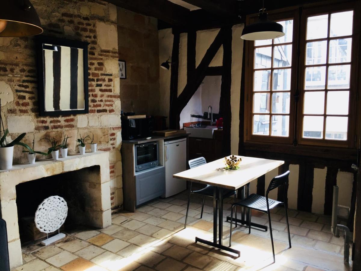 Appartement Dans Immeuble 15 Eme Siecles Vieux Тур Екстер'єр фото